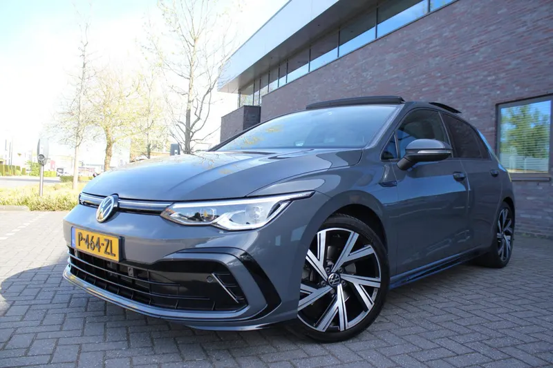 Volkswagen Golf (2021)
