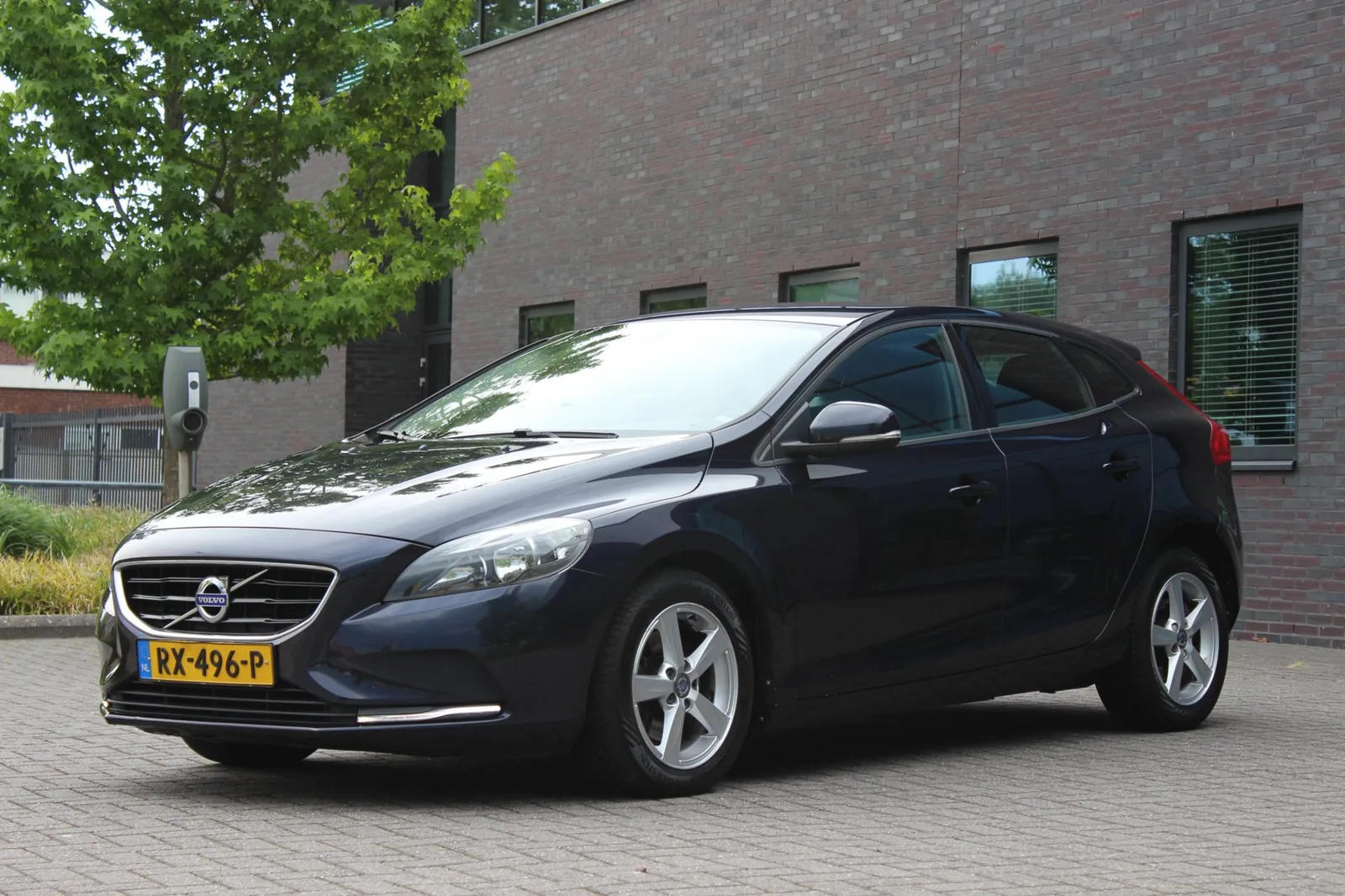 Volvo V40 (2016) — foto 1