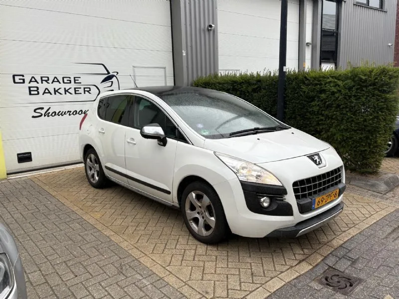 Peugeot 3008 (2013) — foto 1