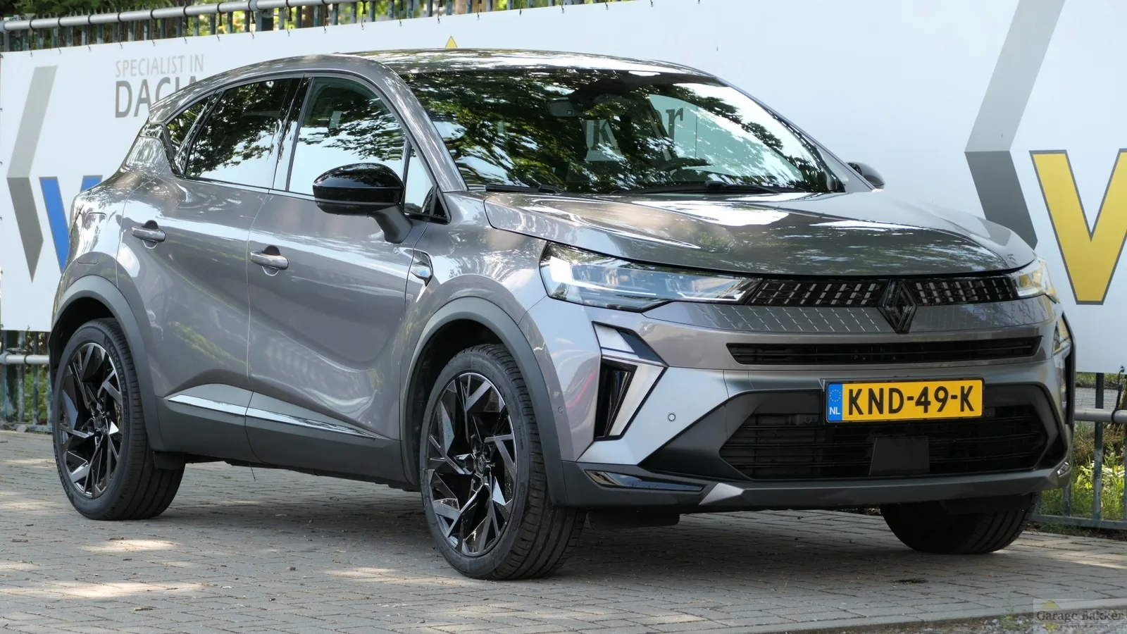 Renault Captur (2025) — foto 1