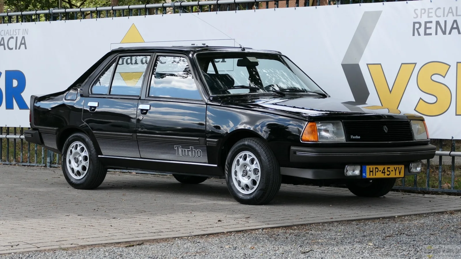 Renault 18 (1982) — foto 1