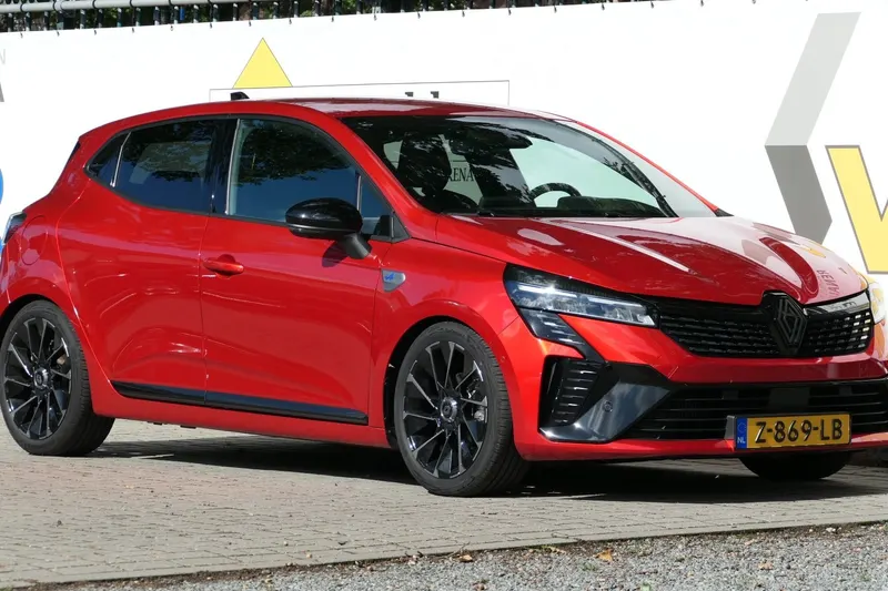 Renault Clio (2024)
