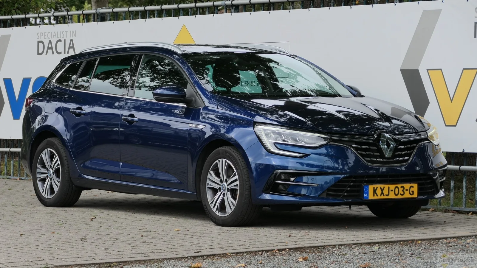 Renault Mégane (2021) — foto 1
