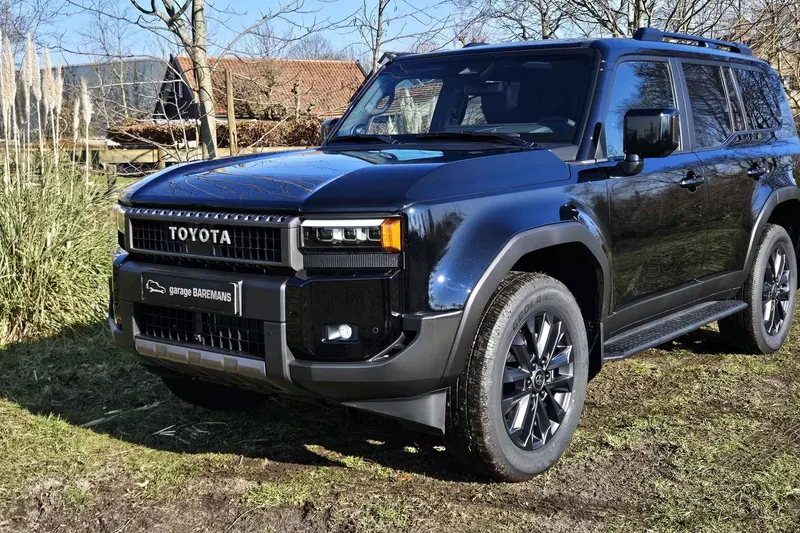 Toyota Land Cruiser (2024)