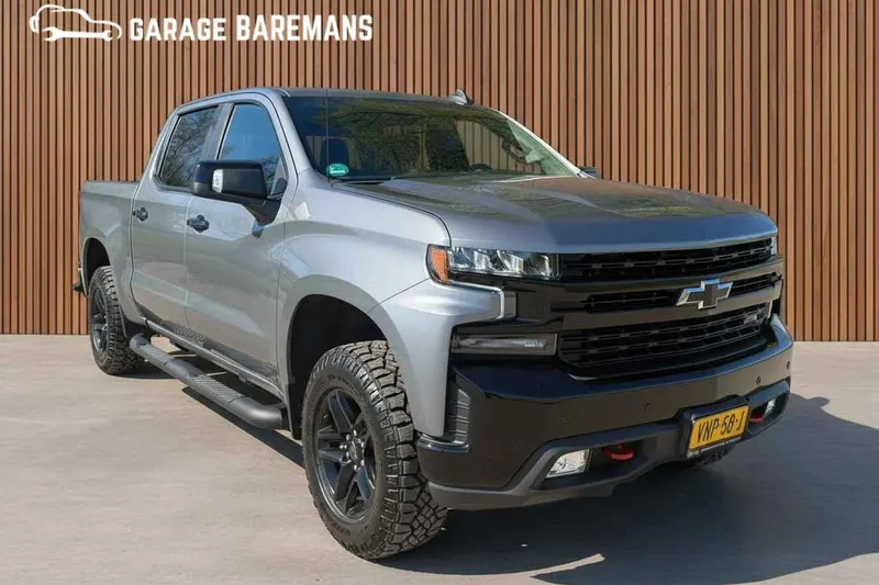 Chevrolet Silverado (2022)