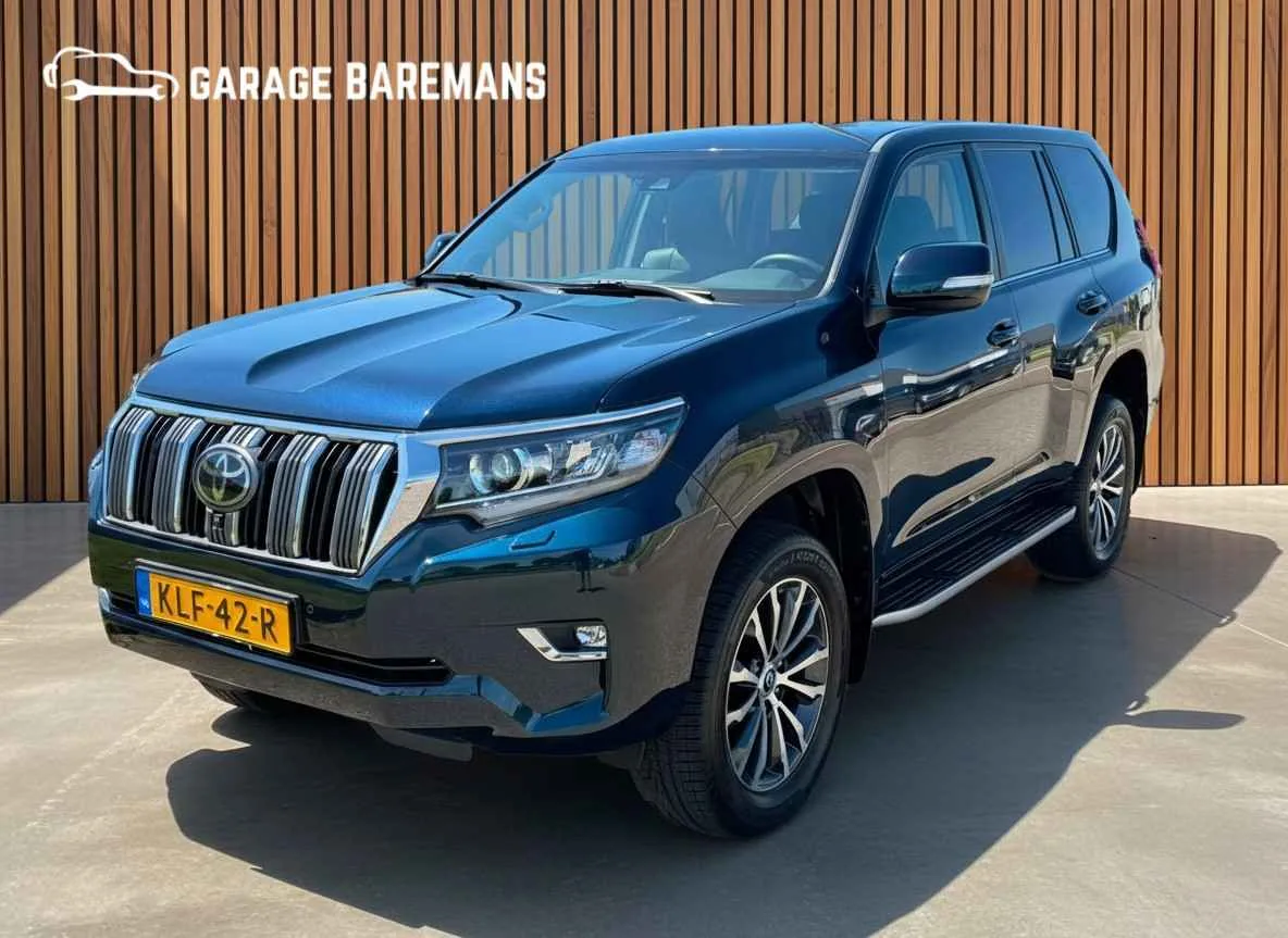 Toyota Land Cruiser (2020) — foto 1