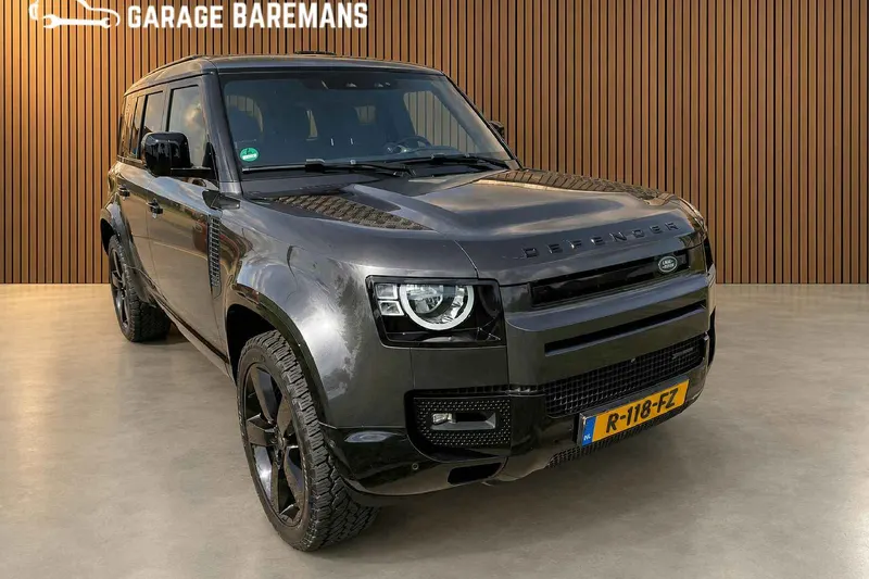Land Rover Defender (2022)