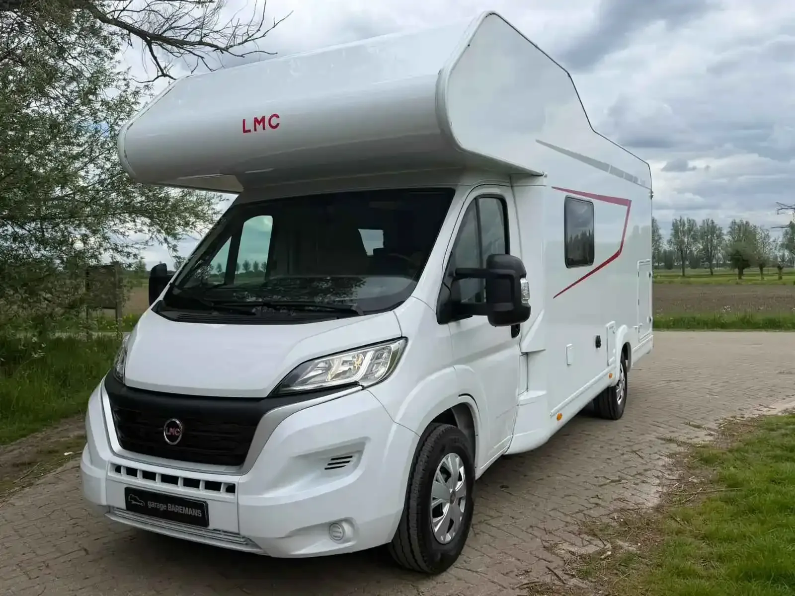 LMC CAMPERA690 (2024) — foto 1