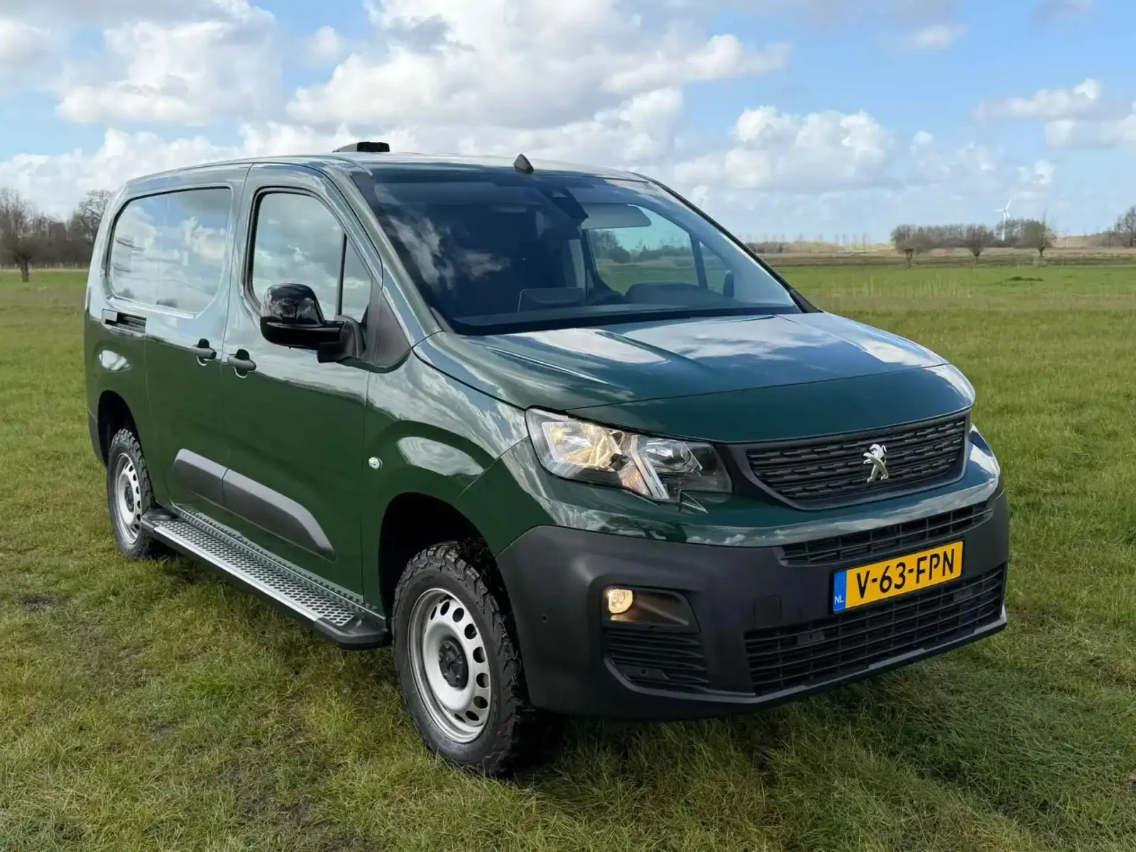 Peugeot Partner (2024) — foto 1