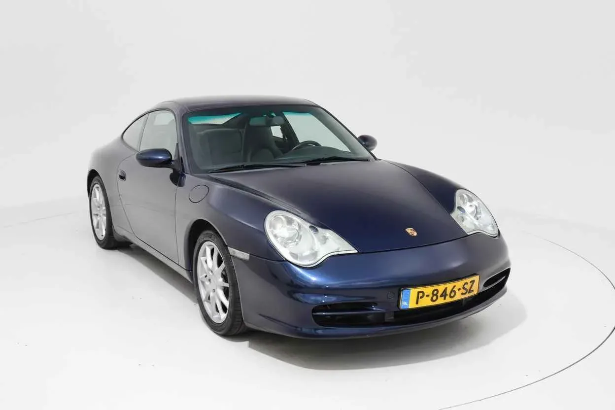 Porsche 911 (2003) — foto 1
