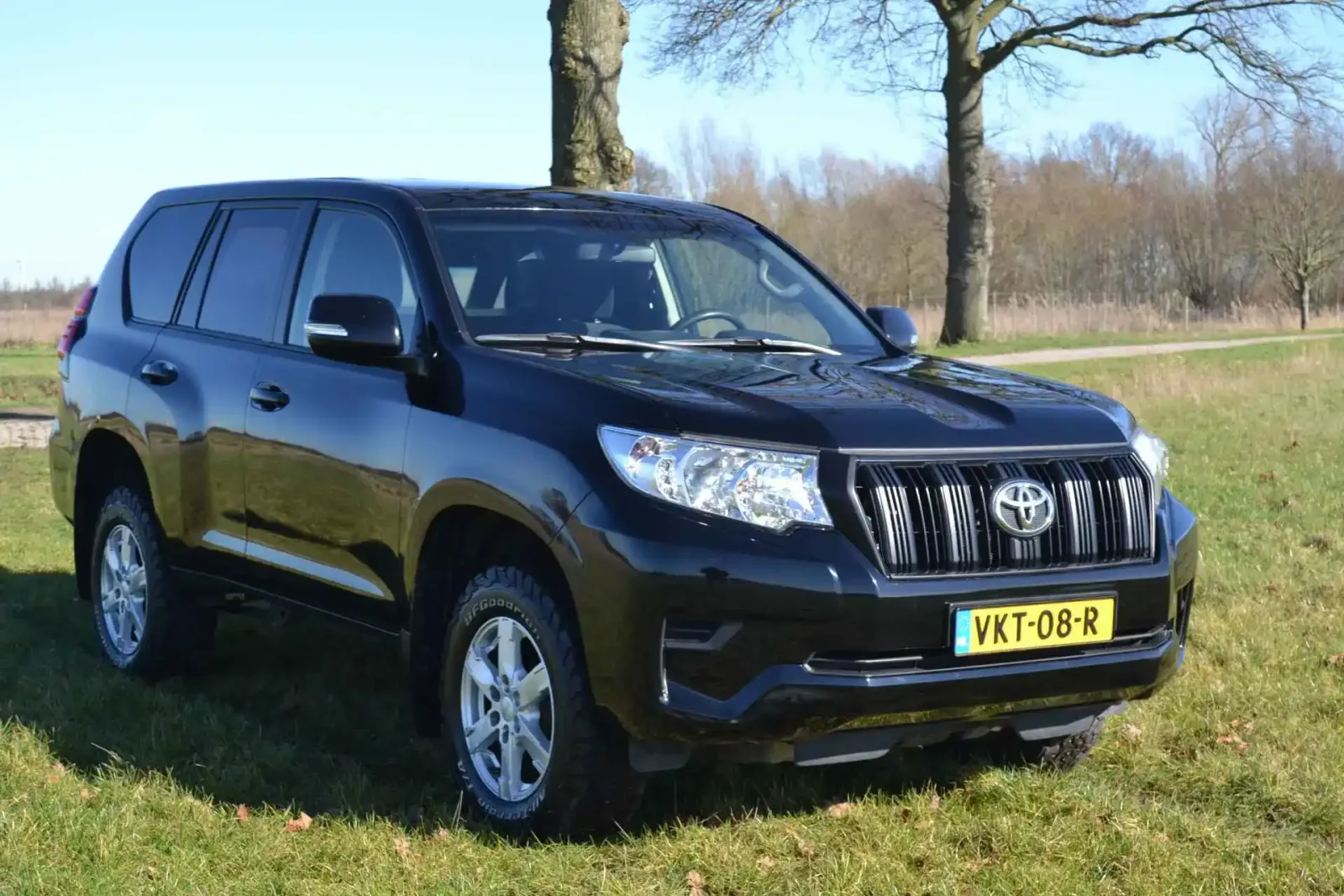 Toyota Land Cruiser (2021) — foto 1