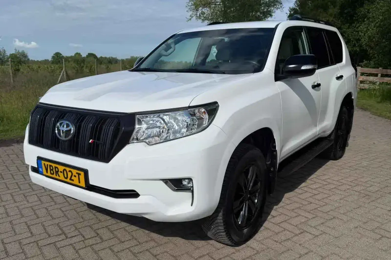 Toyota Land Cruiser (2019)