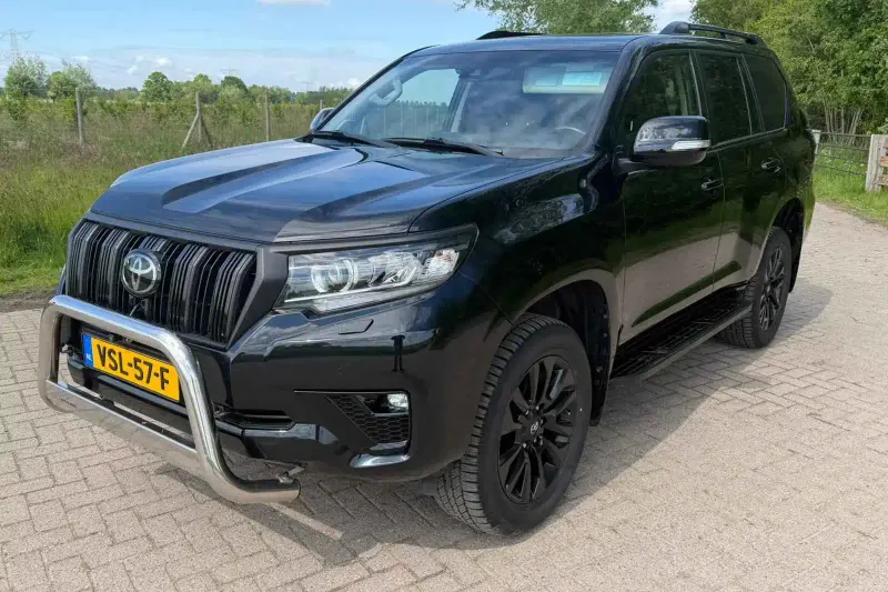 Toyota Land Cruiser (2022)