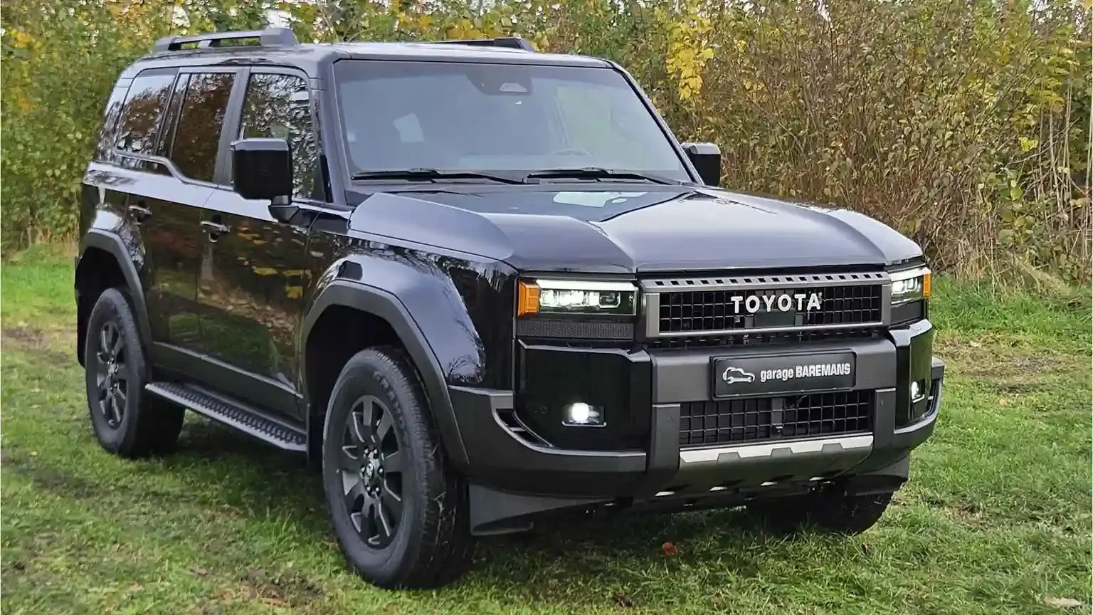 Toyota Land Cruiser (2024) — foto 1