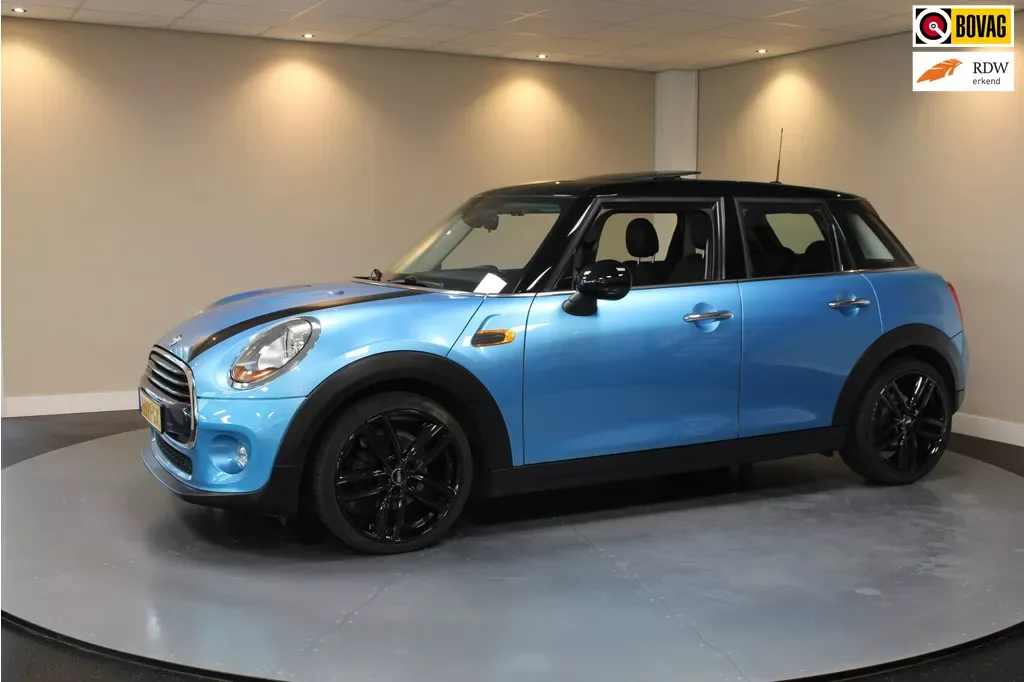 MINI Cooper (2015) — foto 1
