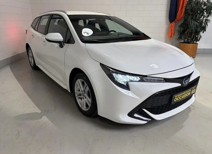 Toyota Corolla (2022) — foto 1