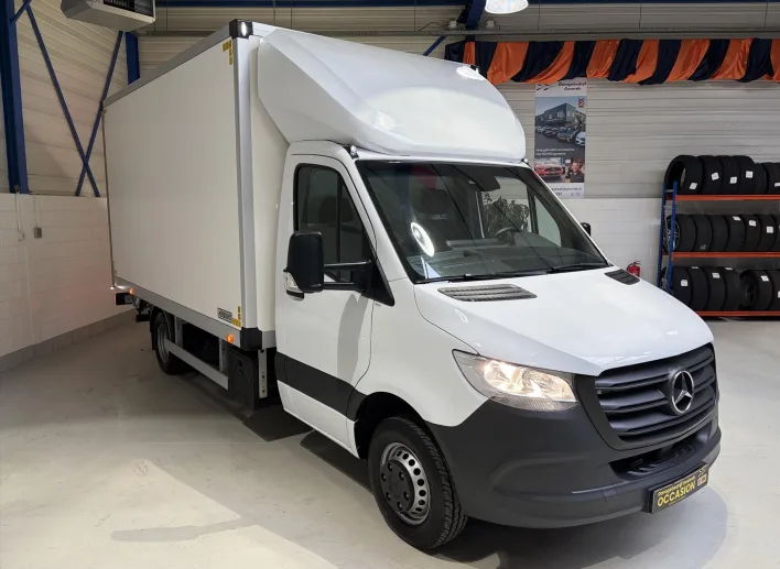 Mercedes-Benz Sprinter (2023) — foto 1