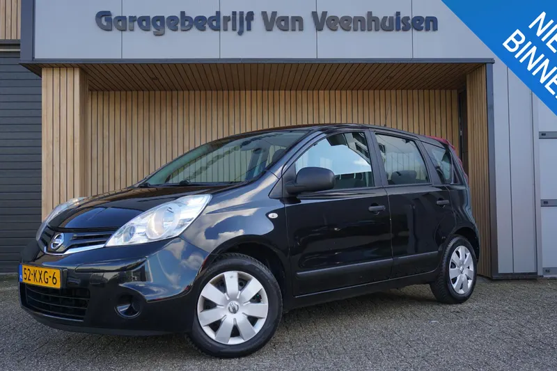 Nissan Note (2010)