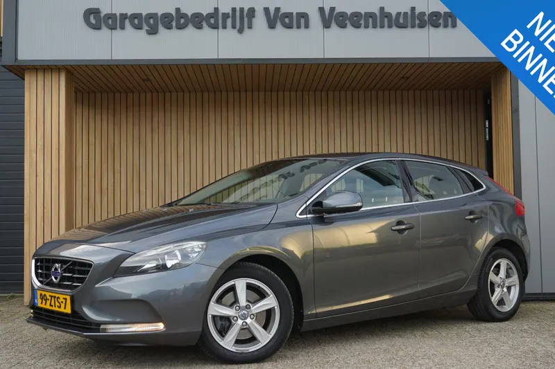 Volvo V40 (2013)