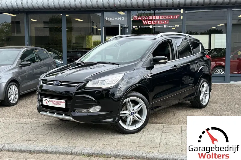 Ford Kuga (2016)
