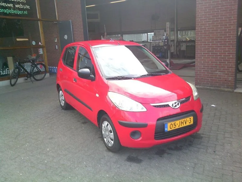 Hyundai i10 (2009) — foto 1