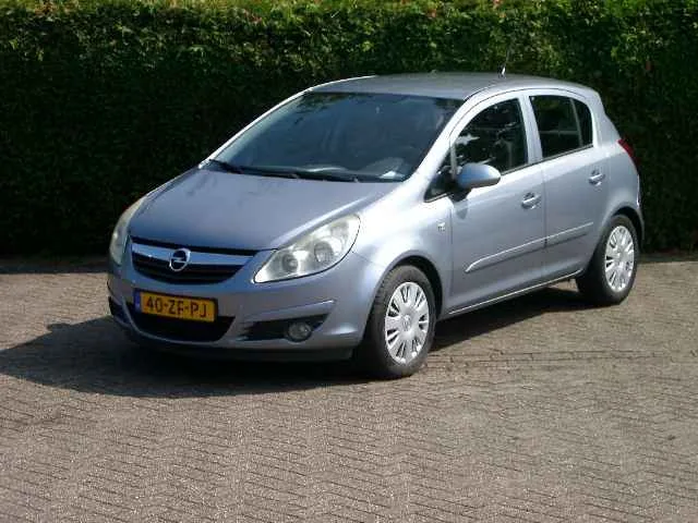 Opel Corsa (2008) — foto 1
