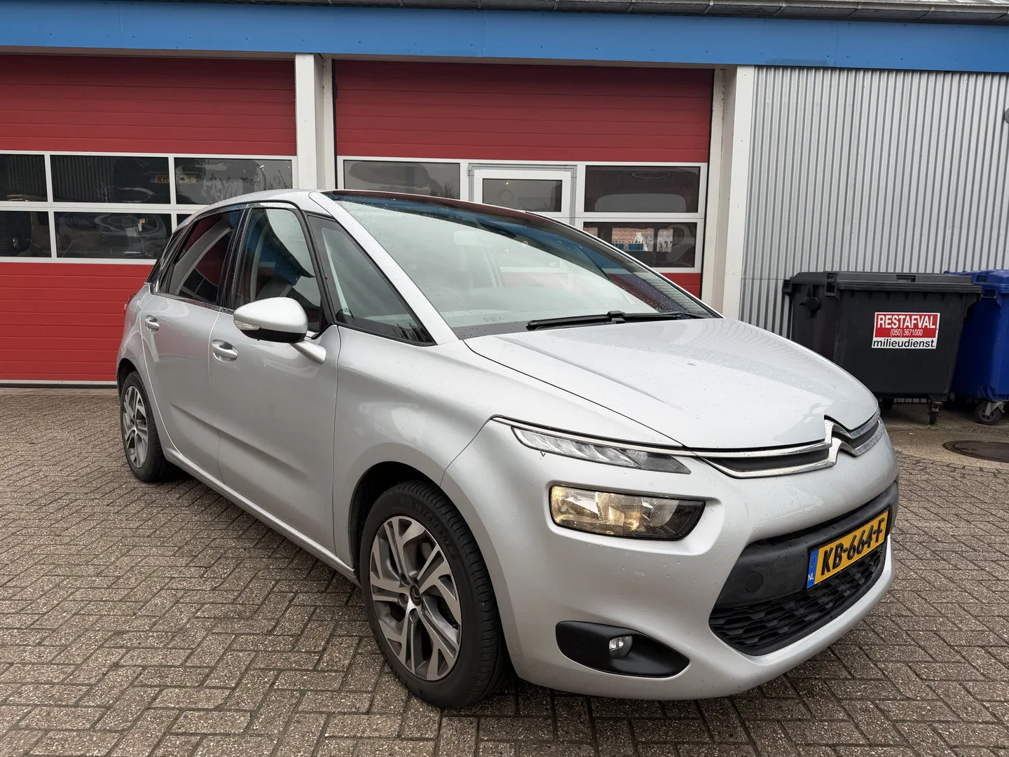 Citroën C4 Picasso (2016) — foto 1