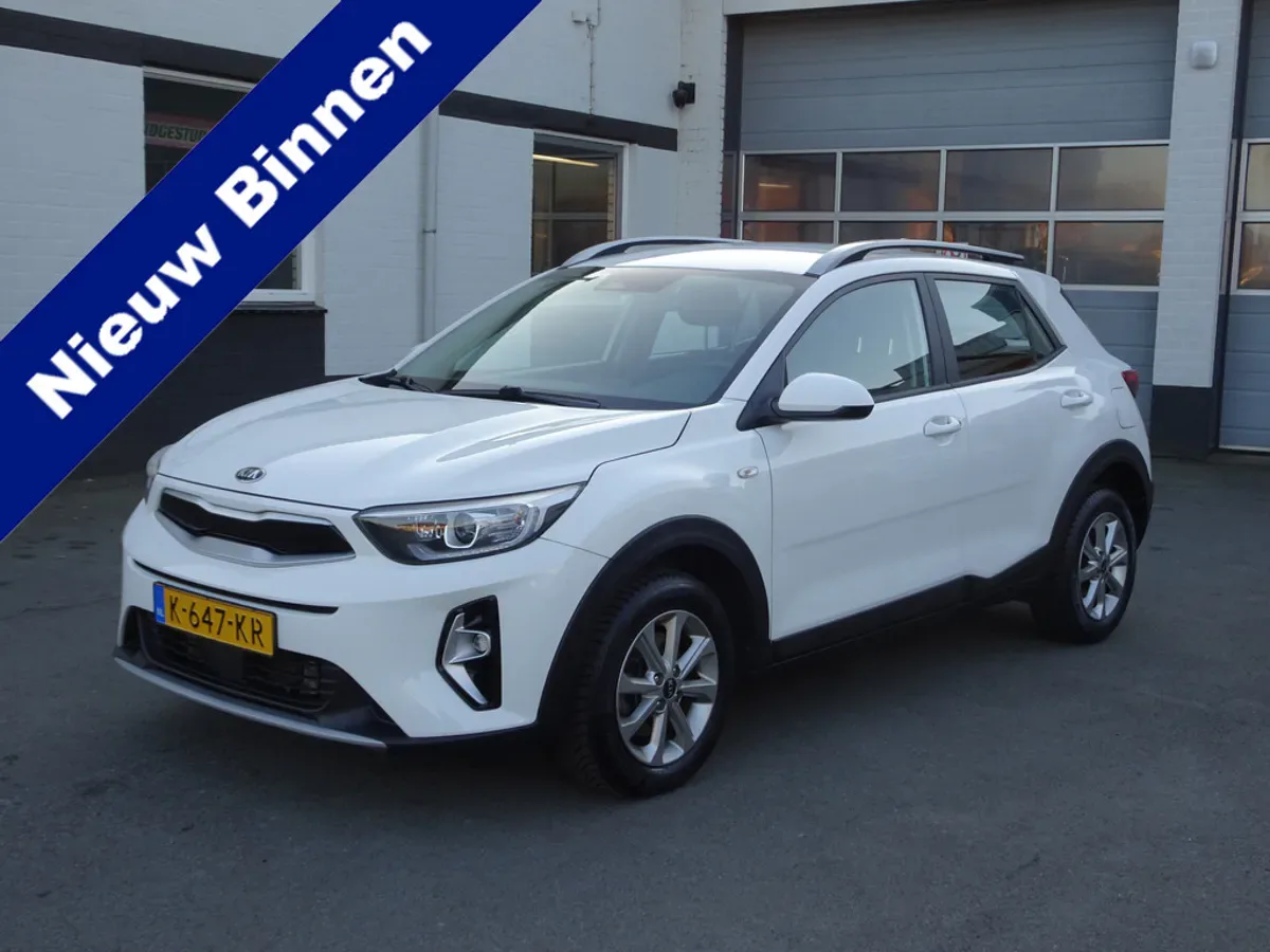Kia Stonic (2021) — foto 1