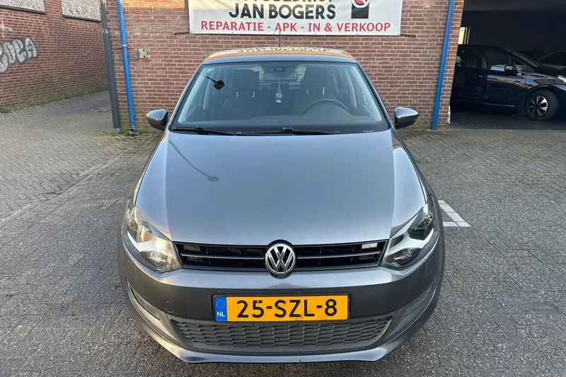 Volkswagen Polo (2012)