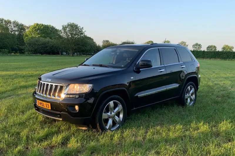 Jeep Grand Cherokee (2011)