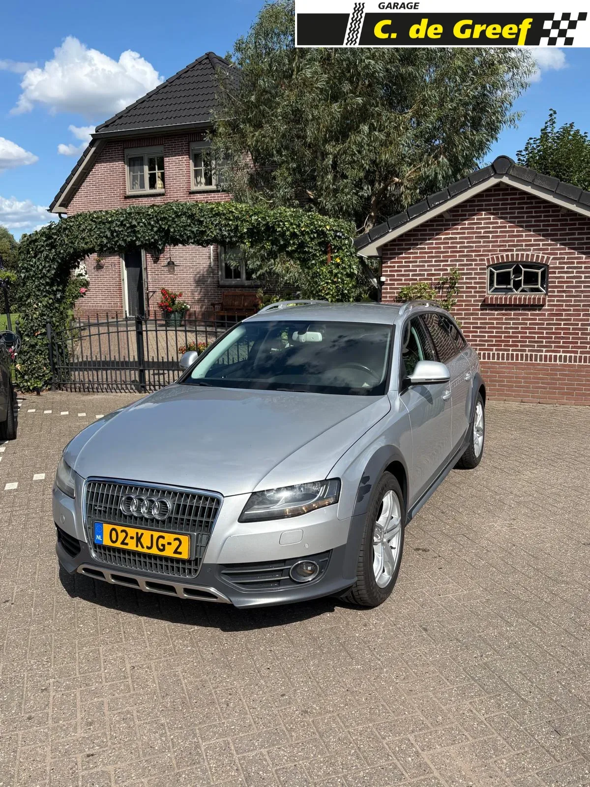 Audi A4 Allroad (2010) — foto 1