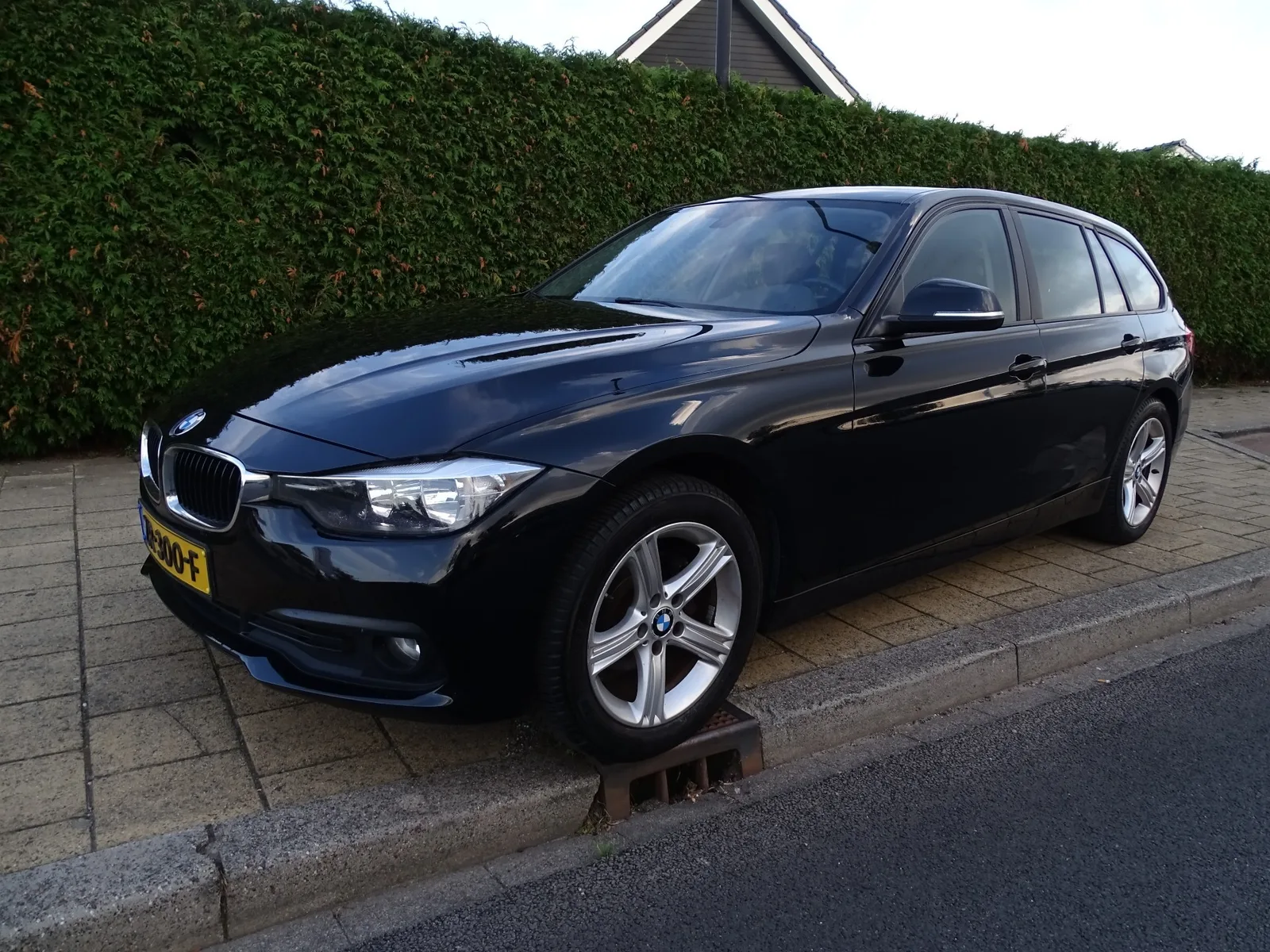 BMW 3-Serie (2015) — foto 1