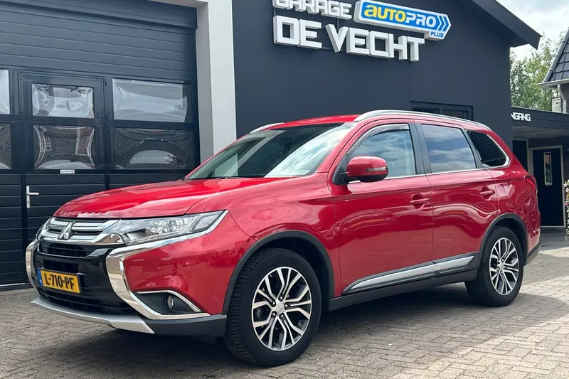 Mitsubishi Outlander (2018)