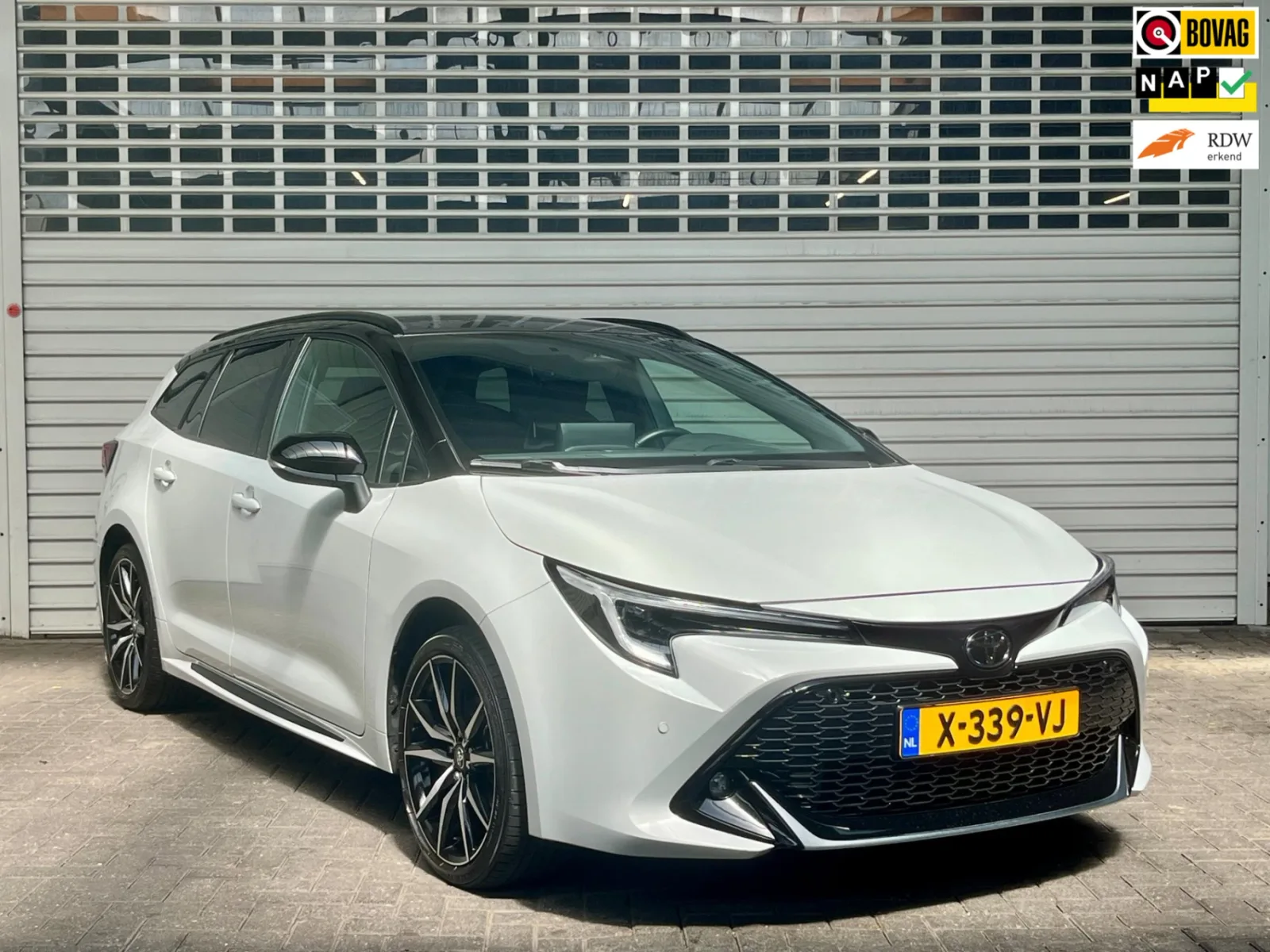 Toyota Corolla (2024) — foto 1
