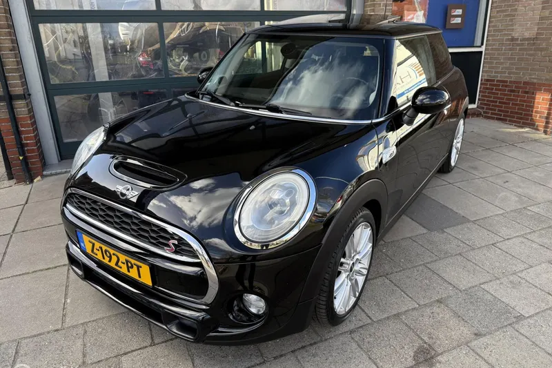 MINI Cooper S (2014)