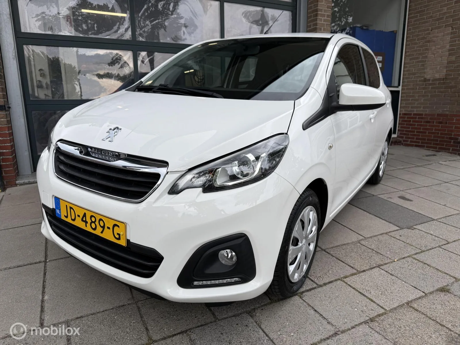 Peugeot 108 (2016) — foto 1