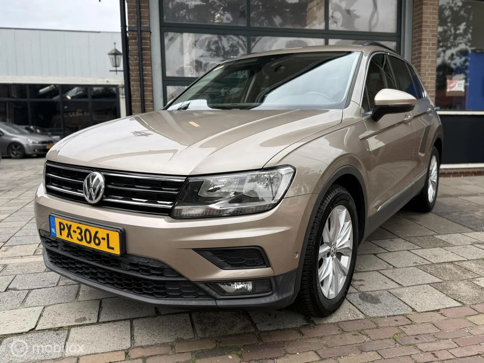 Volkswagen Tiguan (2017) — foto 1