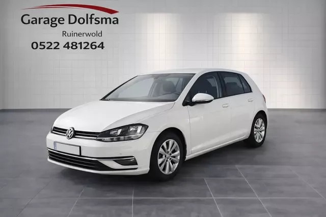 Volkswagen Golf (2019) — foto 1