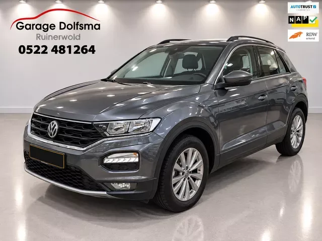 Volkswagen T-Roc (2019) — foto 1