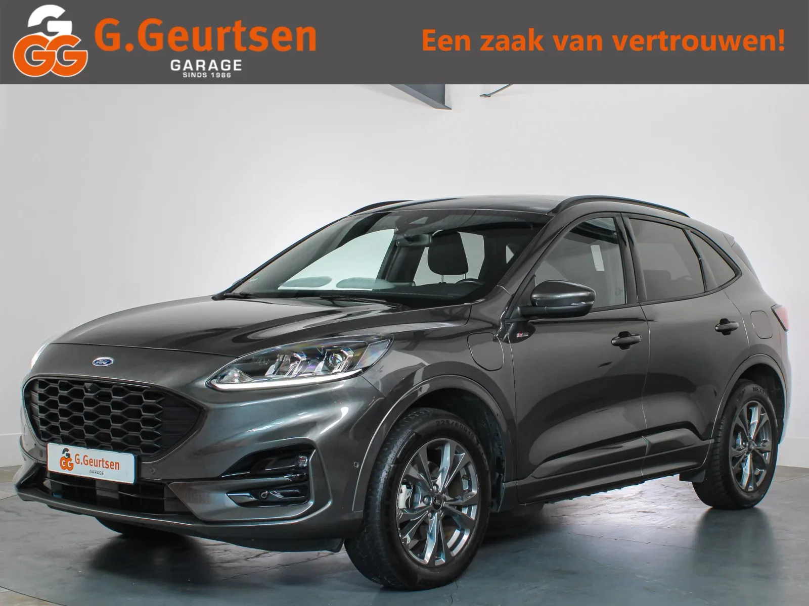 Ford Kuga (2021) — foto 1