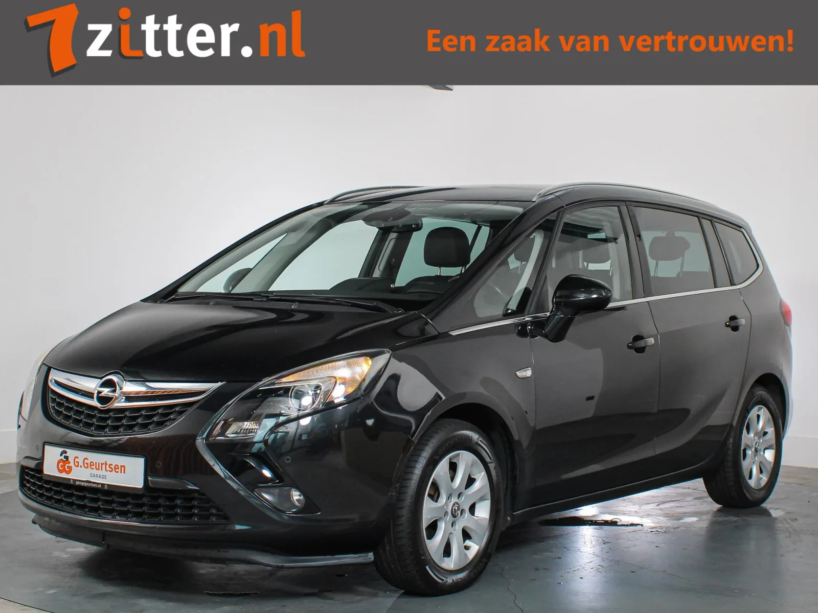 Opel Zafira (2015) — foto 1