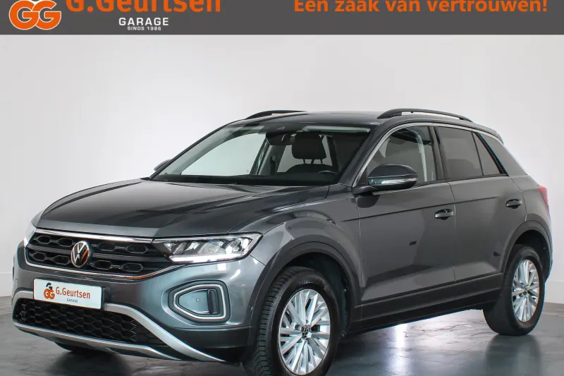 Volkswagen T-Roc (2022)