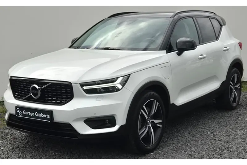 Volvo XC40 (2021)