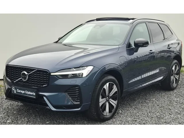 Volvo XC60 (2025) — foto 1