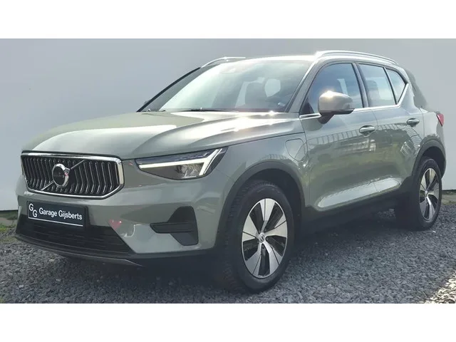 Volvo XC40 (2022) — foto 1