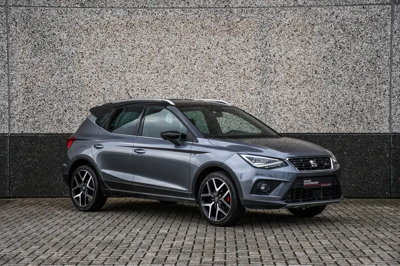 SEAT Arona (2018)