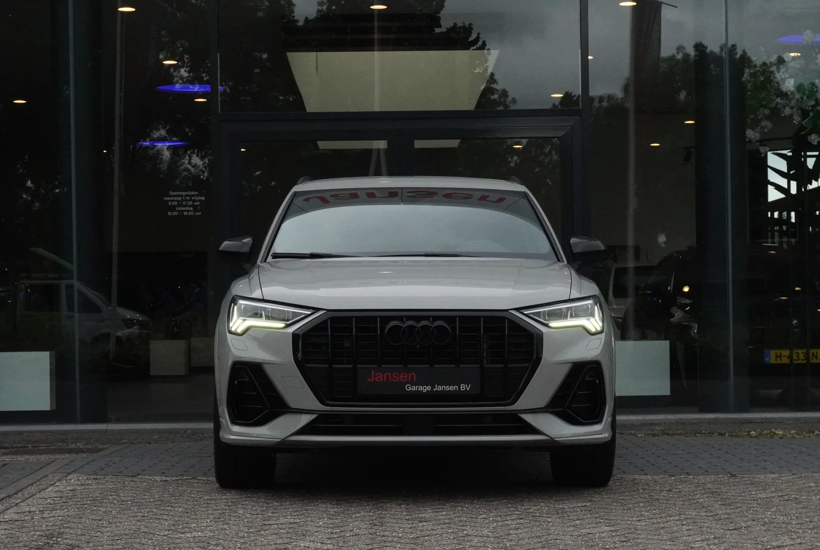 Audi Q3 (2022) — foto 1