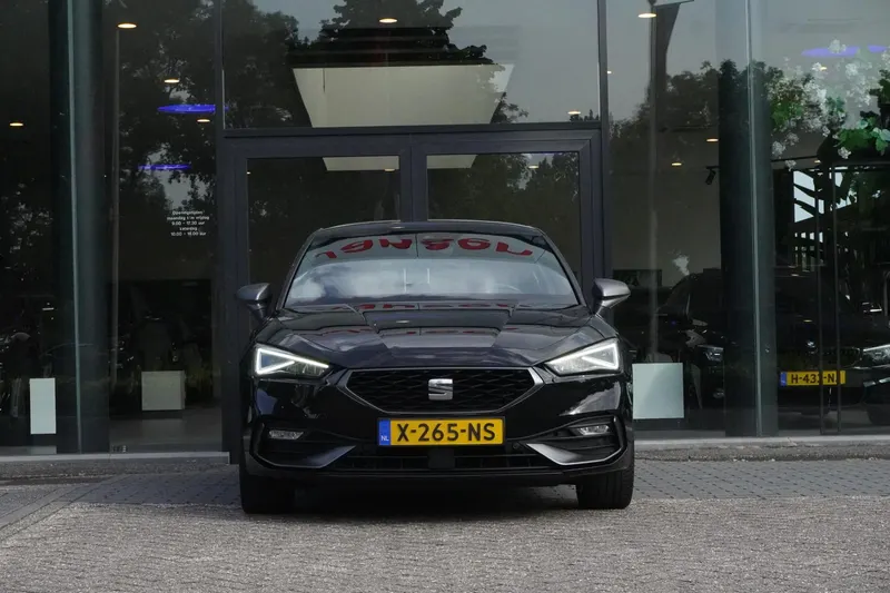 SEAT Leon (2024)