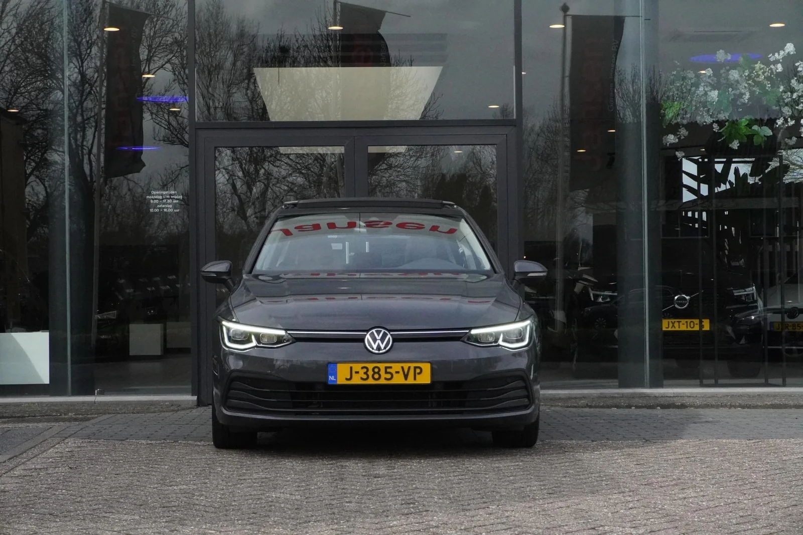 Volkswagen Golf (2020) — foto 1
