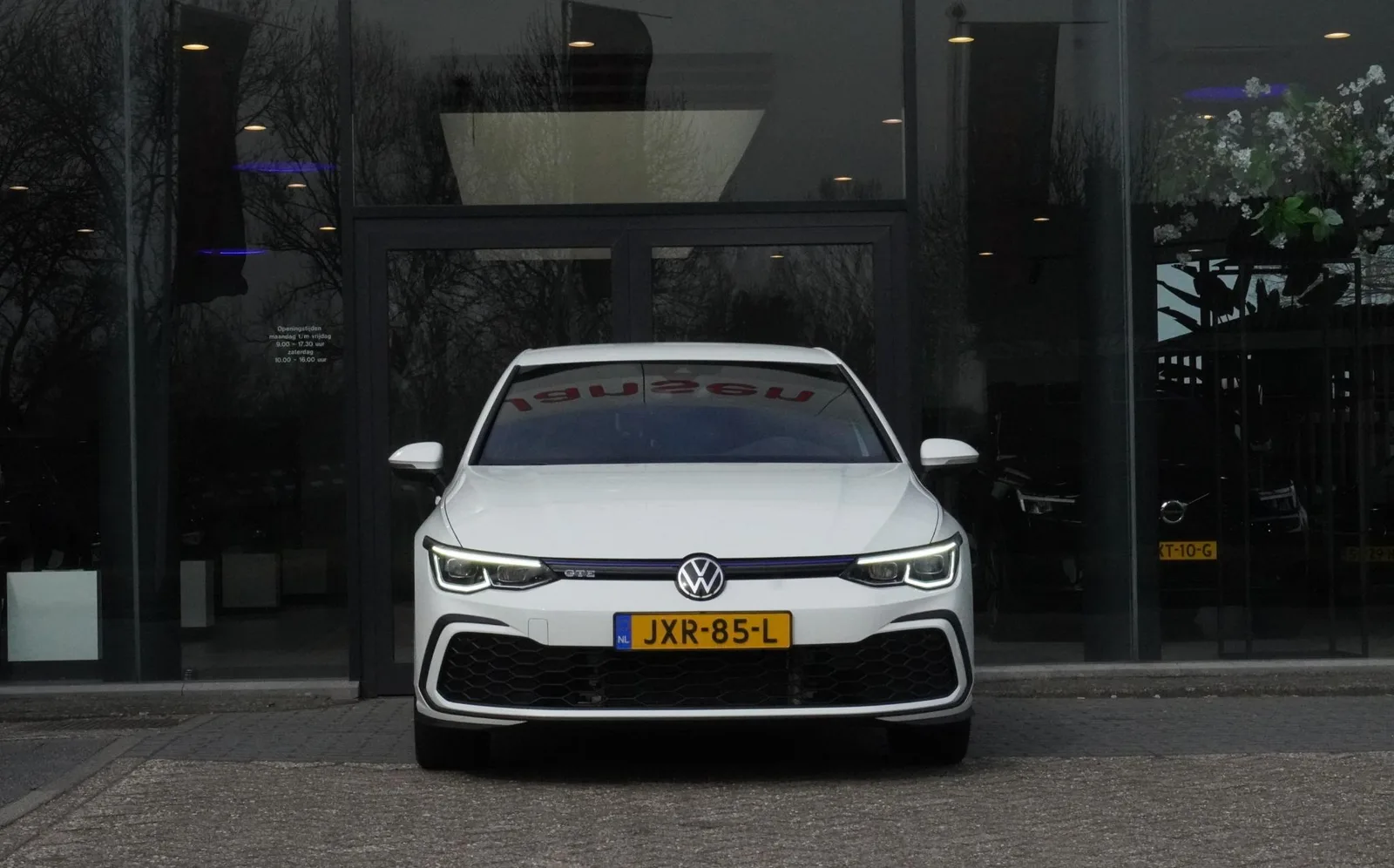 Volkswagen Golf (2021) — foto 1